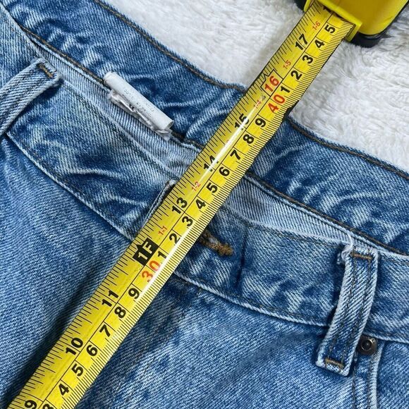 Carhartt Mens Relaxed Fit Light Wash Denim Jeans - Picture 8 of 10